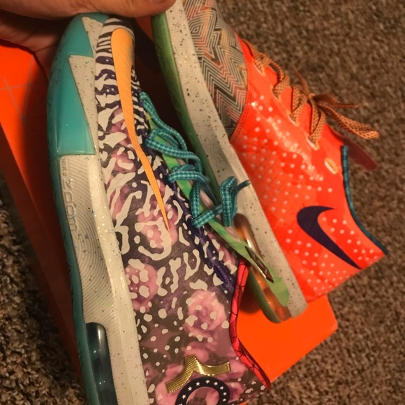 Wtkd size 10.5 with box in great shape - Picture 2 of 4